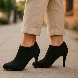 Lane Bryant Black Stiletto Ankle Booties – Size 10W – NWT